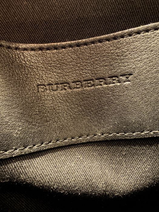 Чанта burberry london check zip around cross body