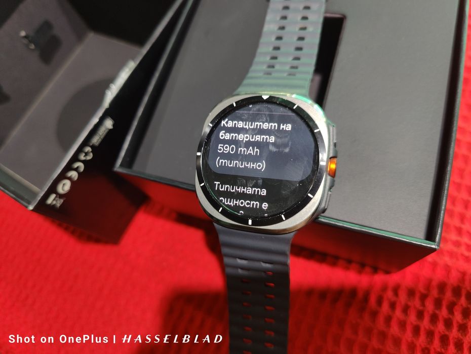 Samsung Galaxy Watch ULTRA 32GB. Перфектен изряден като нов работи с всички оператори по света