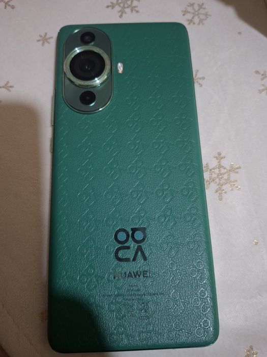 Huawei nova 11 pro спукан дисплей