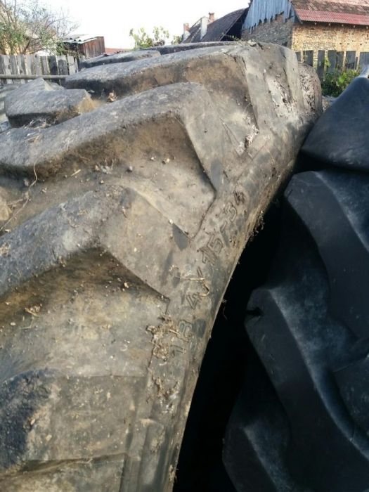 Anvelopa industriala 18,4/15R34