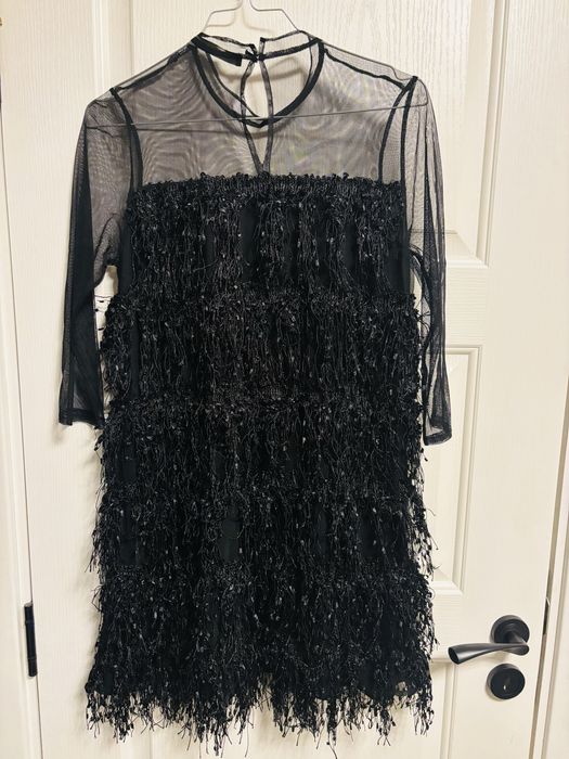 Zara официална рокля