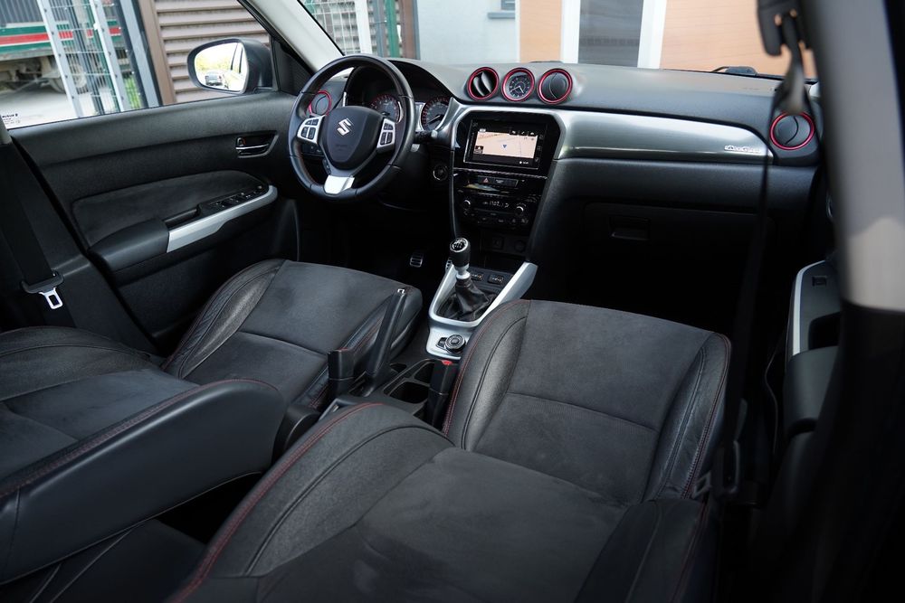 Suzuki Vitara 4x4 NAVI 1.4 Booster jet  Garanție Rate Revizie
