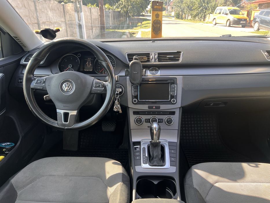 VOLKSWAGEN Passat B7 2013, 2.0 Diesel 144CP, automat DSG