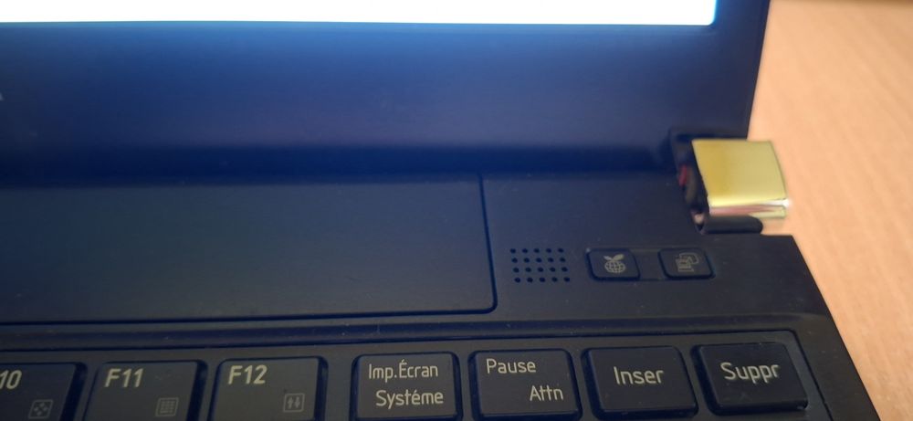 Laptop Toshiba I5 8 GB Ram 256 ssd