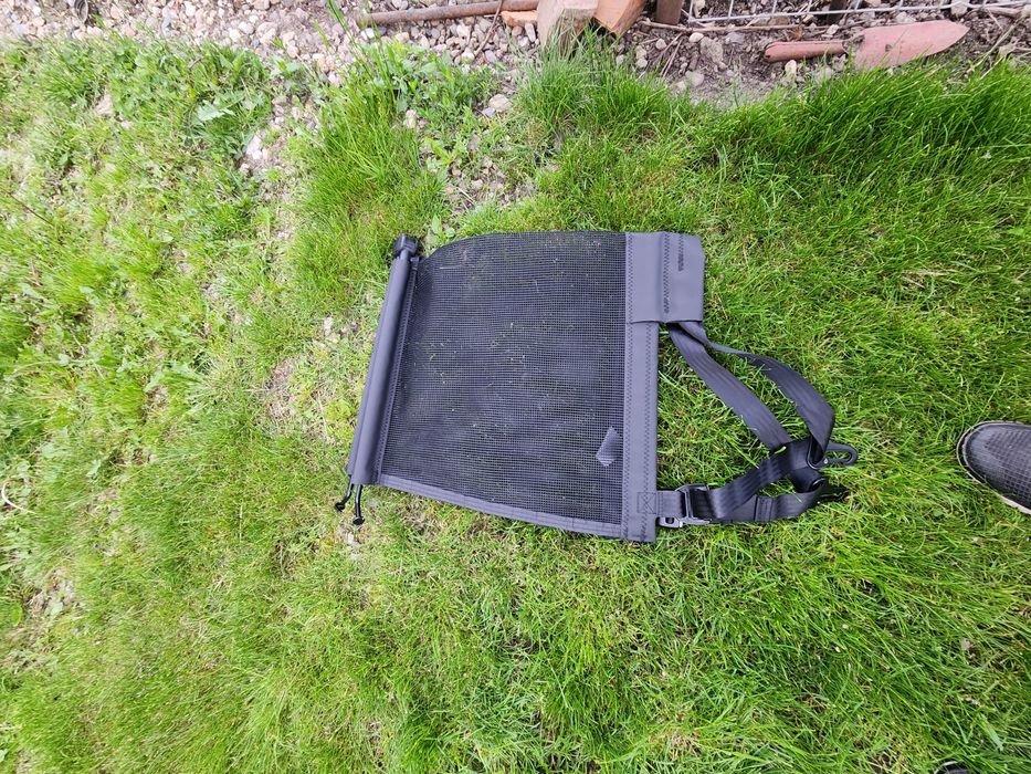 Paravan auto pentru animale de companie