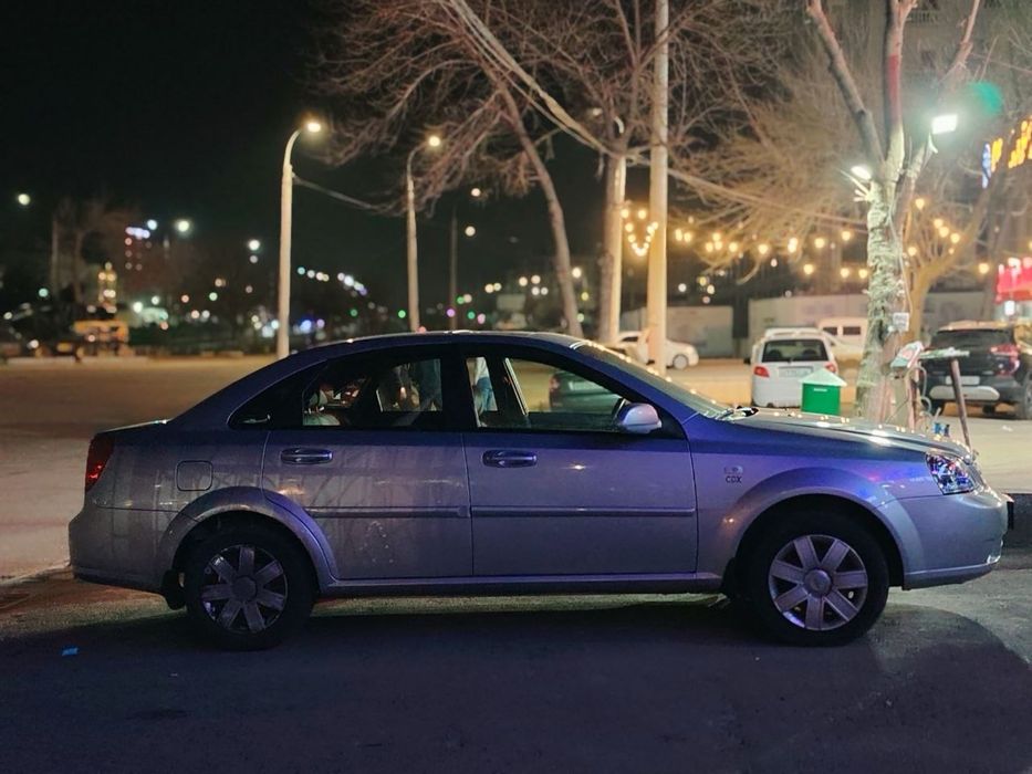 Chevrolet Lacetti 1.6 avtomat