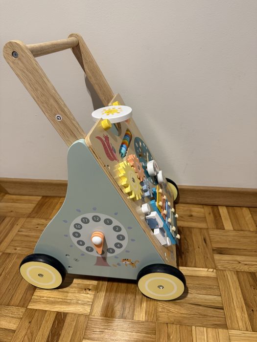 Дървен уолкър.