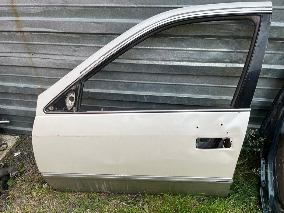 Toyota MARK 2 qualis