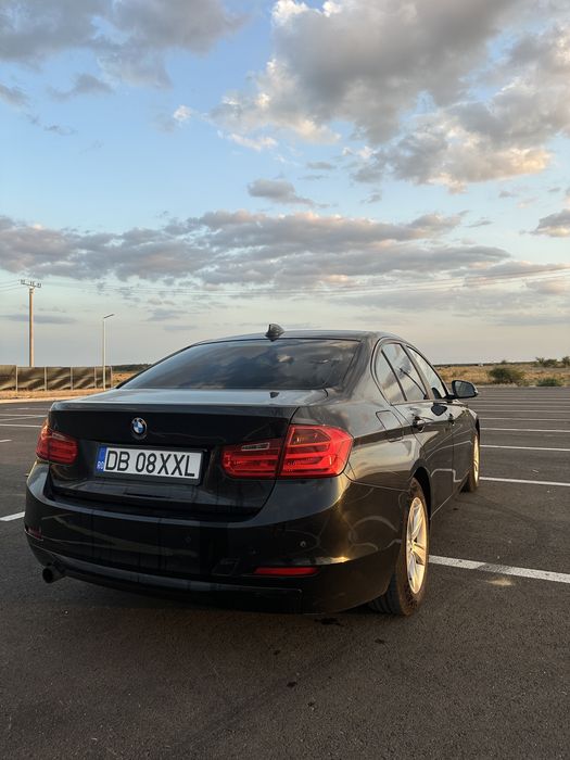 BMW F30 2.0 VAND/schimb