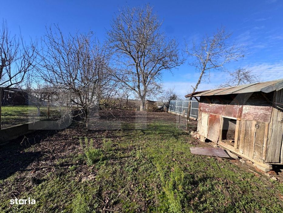 Casa spatioasa, 120 mp, acces direct DN1A