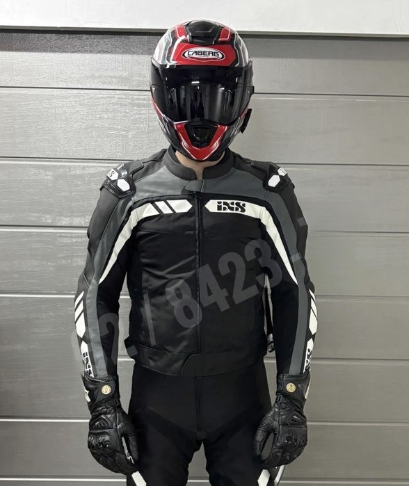 Geaca moto racing piele-textil combinat. Cocoasa racing 52-54 marimi