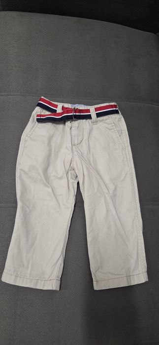 Pantaloni pentru baieti Tommy Hilfiger,marimea 18 luni stare foarte buna