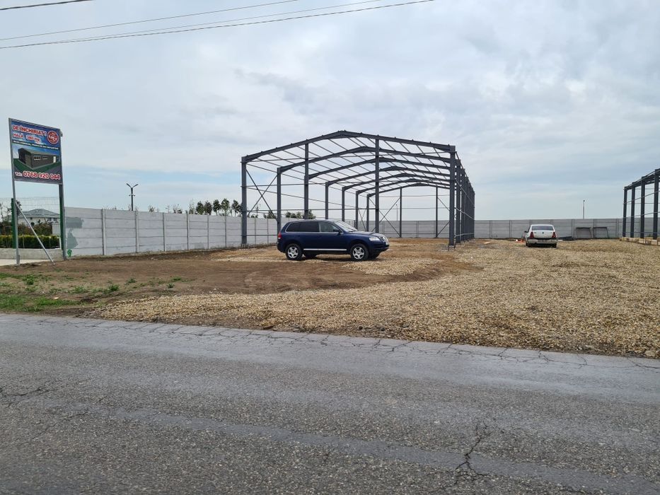 Hala pe structura metalica cu panouri sandwich showroom prezentare