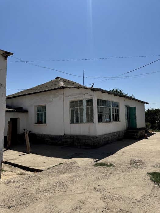 Два дома с участком отдельно