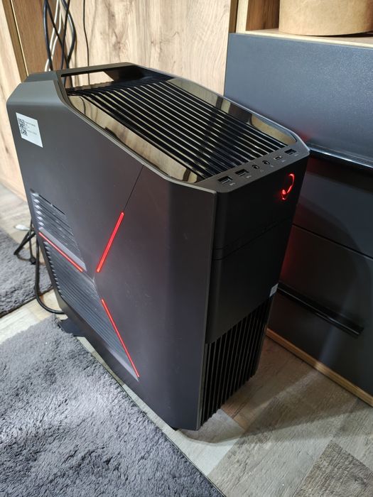Геймърски Компютър Dell