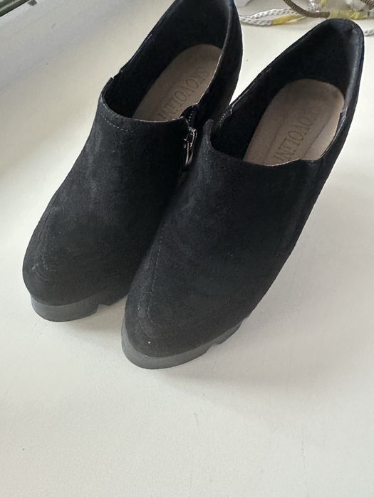 Продам недорого обувь