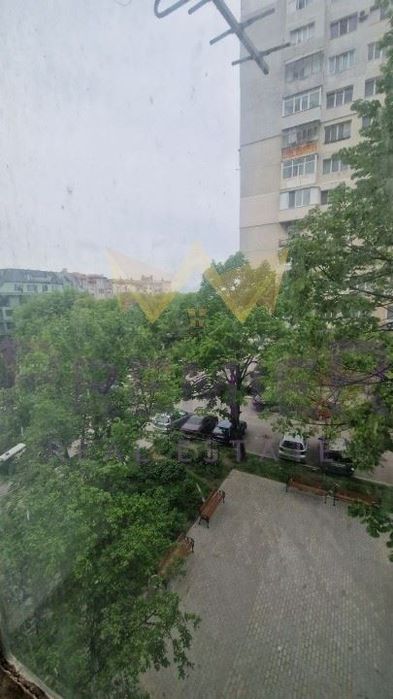 Продава се Многостаен апартамент в Варна, Колхозен пазар - 120 кв.м за 1534 €/кв.м - Снимка #1