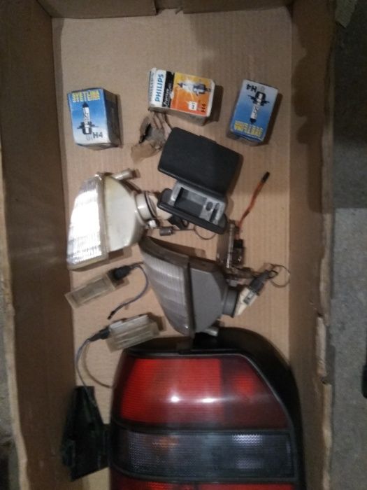 Продава части за Рено 19 Шамад