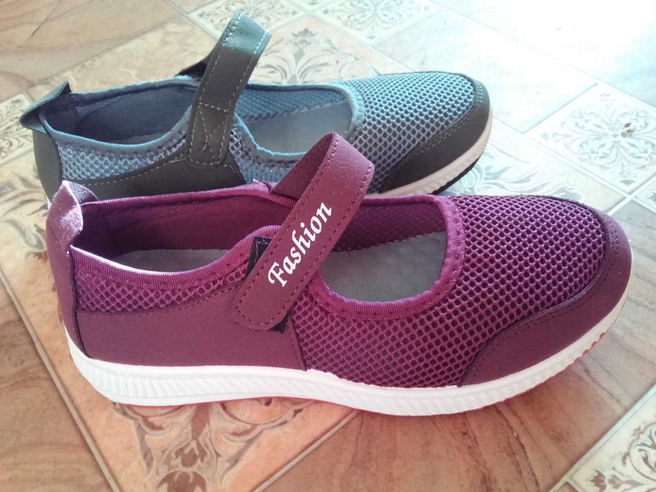 продам летние мокасины