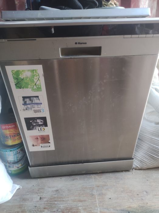 Продам посудамоечную машину