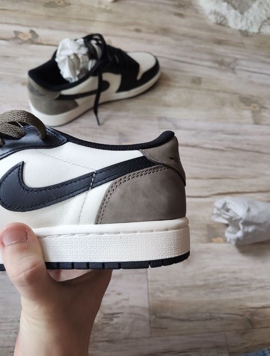 *PROMOTIE* Jordan 1 Low OG Mocha, marimea 42