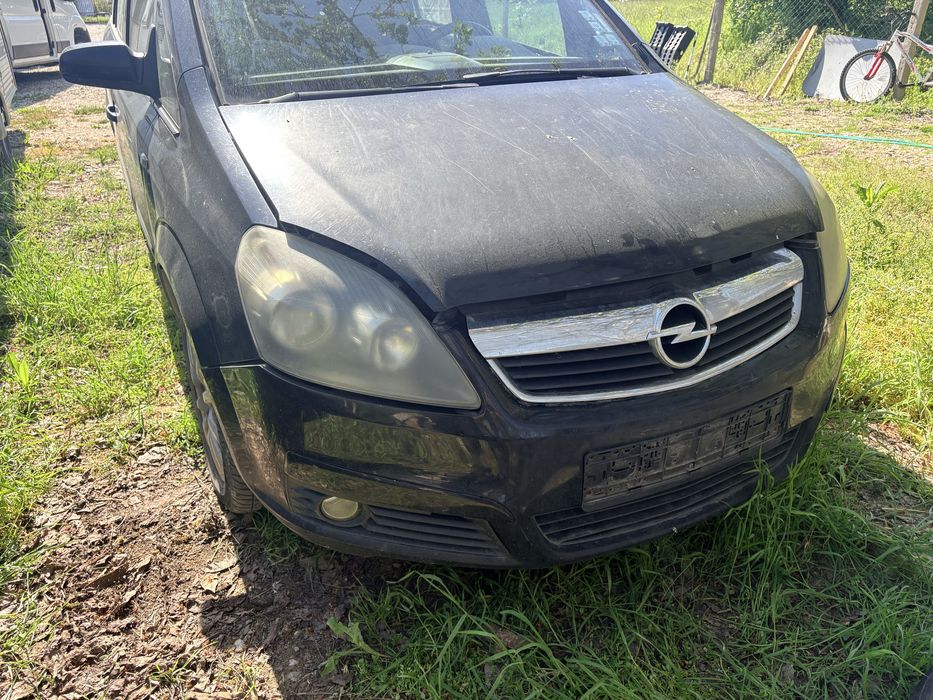 Opel Zafira  Всичко Налично