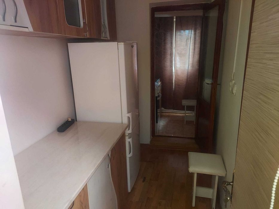 Inchiriez garsoniera