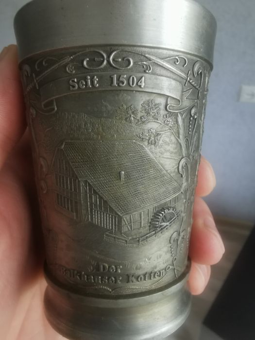 Антикварный стакан