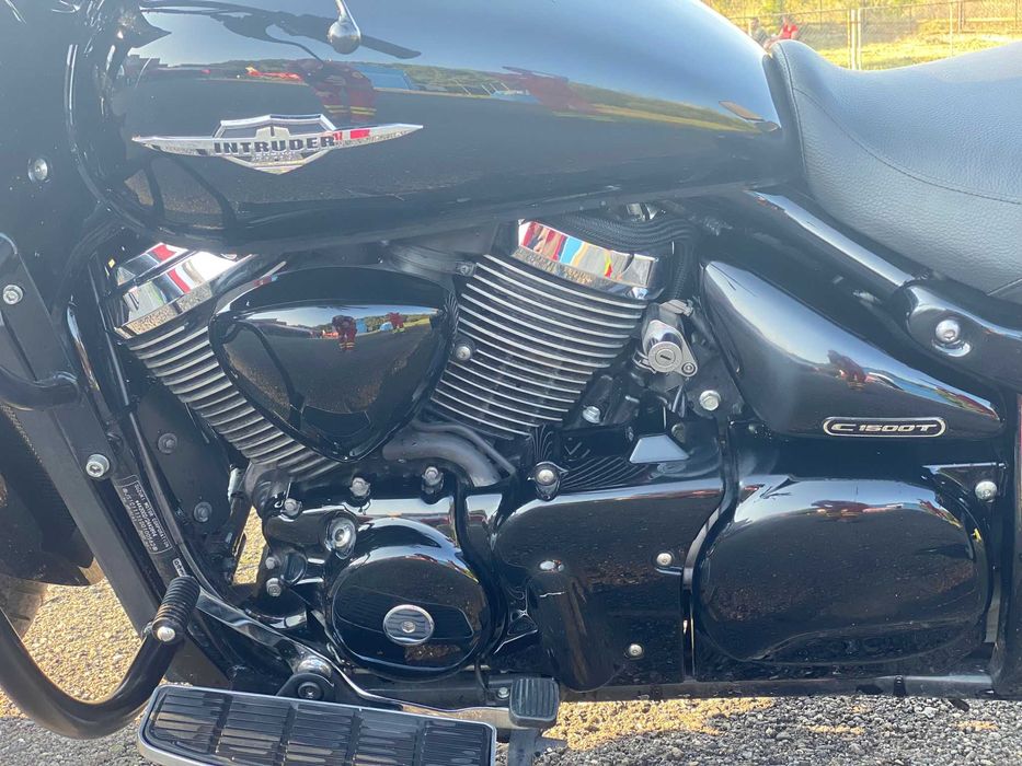 Suzuki VL1500 C90T Intruder/Boulevard 2013