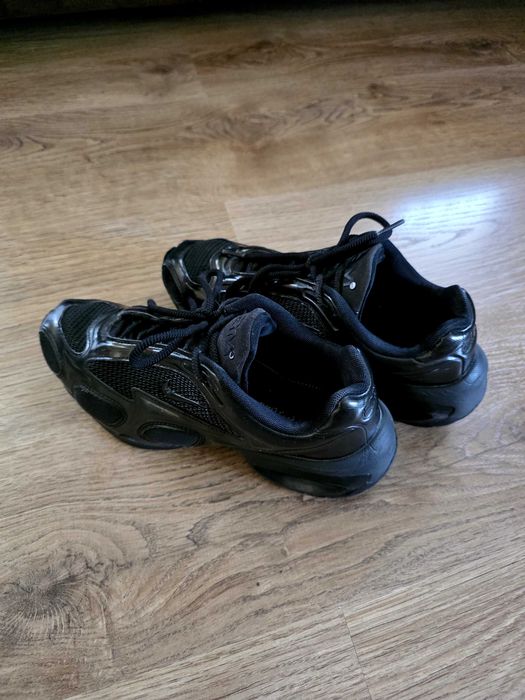 Маратонки Nike унисекс, черни.