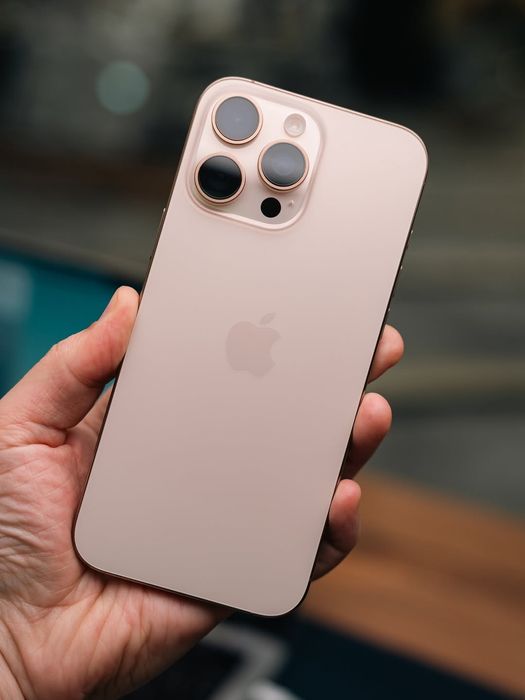 iPhone 16 Pro Max 256gb Desert Titanium 92%