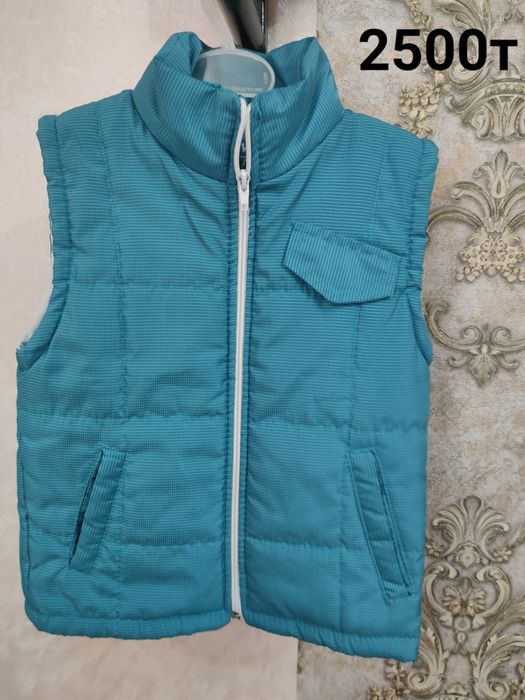 Продаются вещи для девочки б/у,в хорошем состоянии.