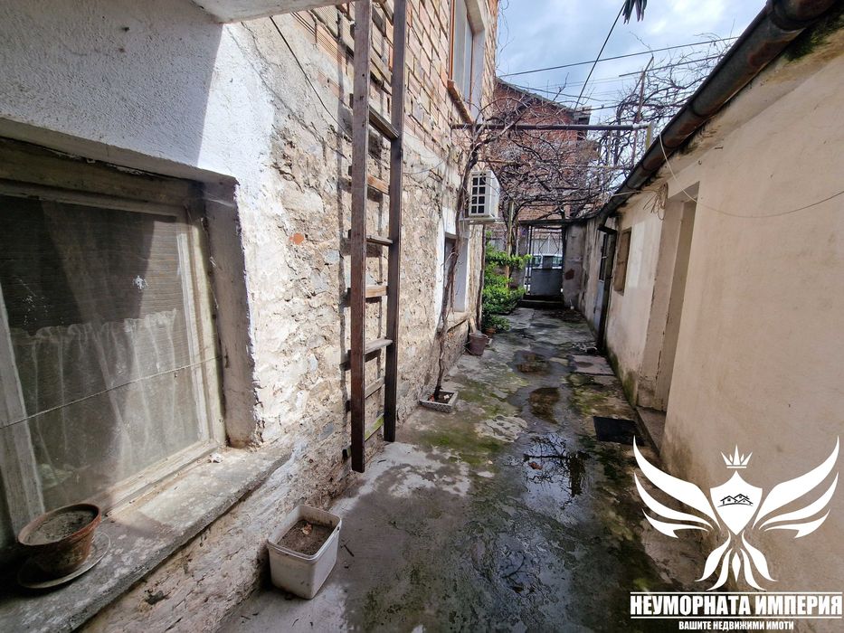 Продава се Къща в Асеновград - 344 кв.м за 632 €/кв.м - Снимка #20