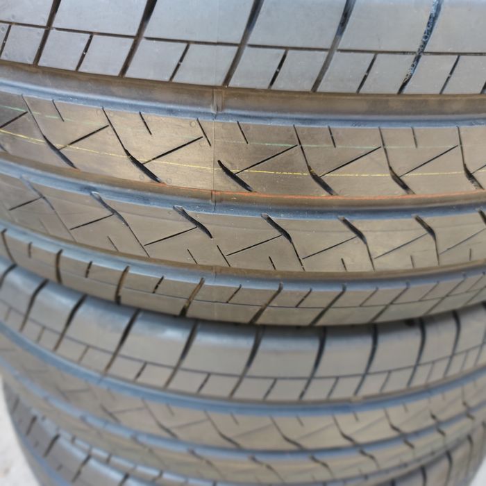 225/65/16" С Bridgestone нови 150лева