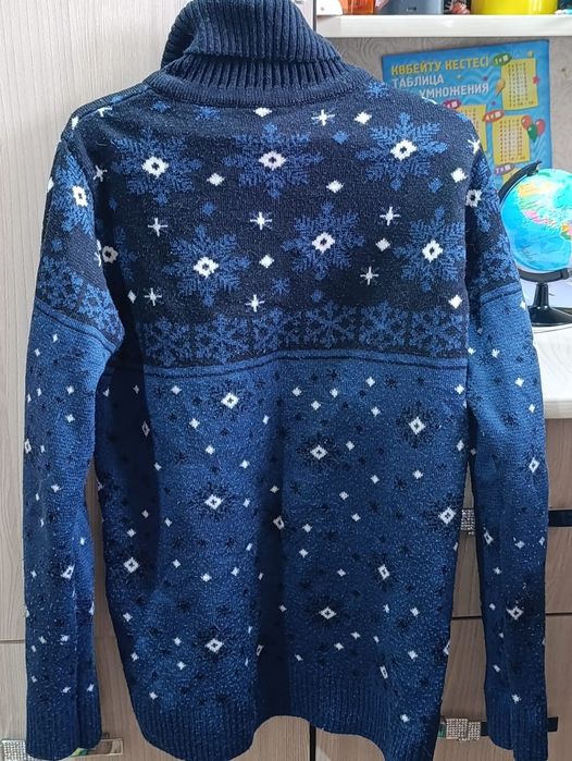 Продам детские кофты