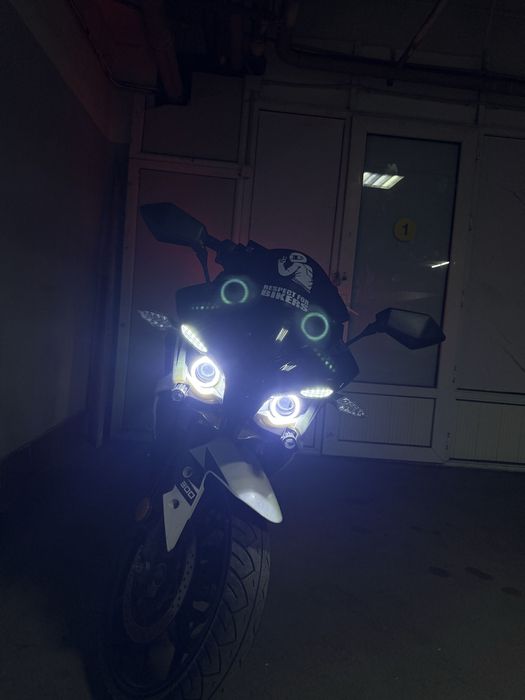 Продам мотоцикл Raser Storm 300