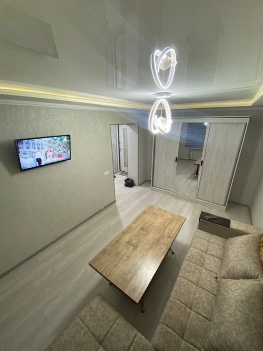 Сдается 1 комнатная квартира  
С обстановкой ЛЮКС 
В горде Алмалыке