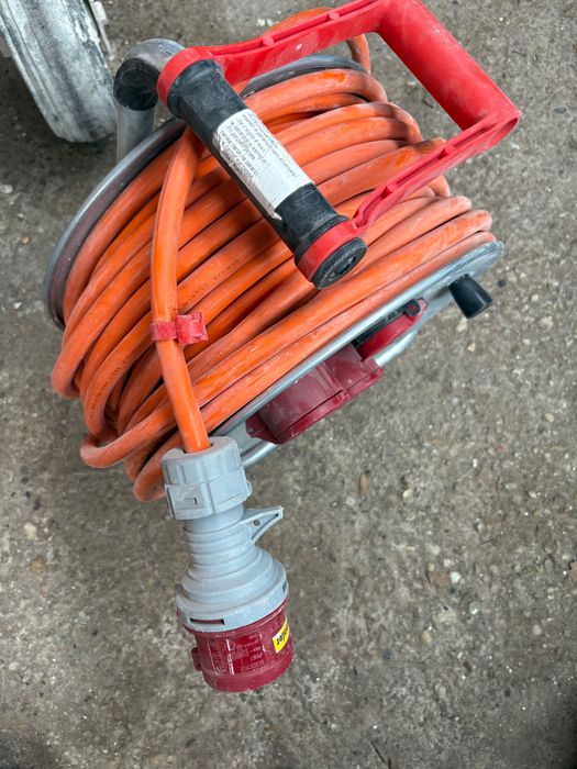 Трифазни удължители