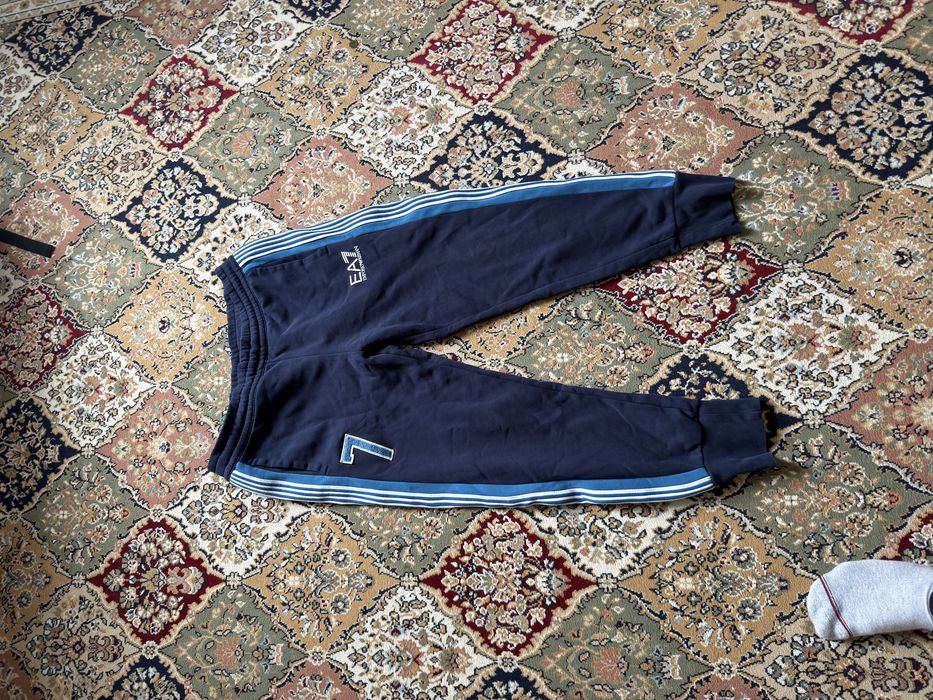 Продам одежды оригинал