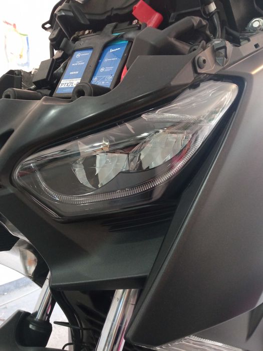 Сервиз за скутери и мотори Vespa,Kymco,Piaggio,Yamaha,Kawasaki,Ducati.