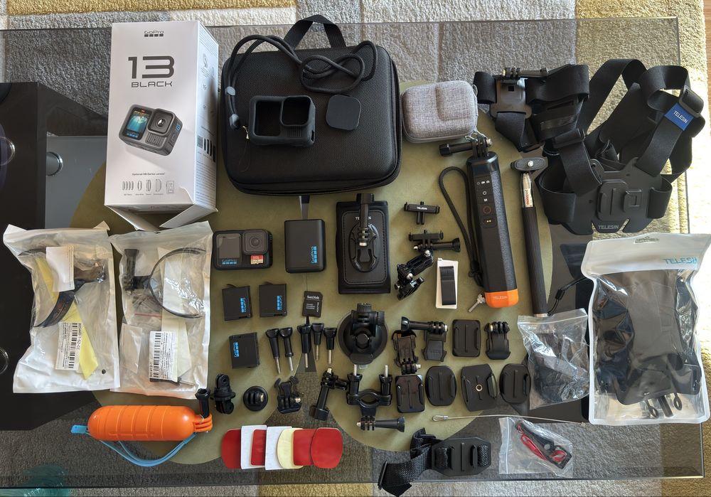 GoPro Hero 13 BK 512GB + 3 батерии GoPro / Гаранция / много аксесоари