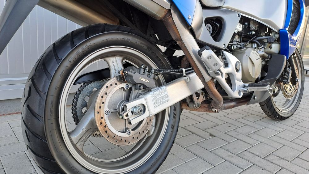 Honda XL1000V Varadero an 2000