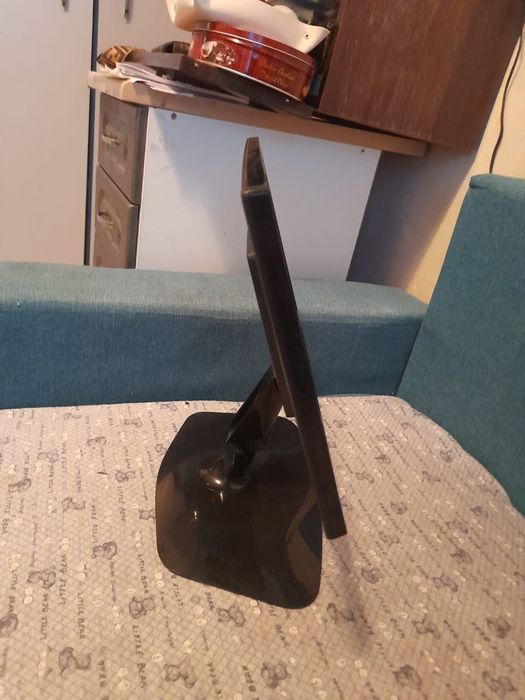 Монитор LG 22д. .