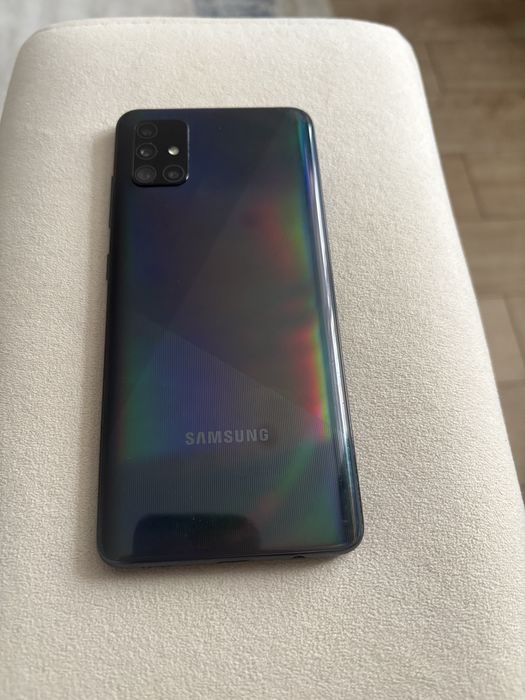 Продам Самсунг А51