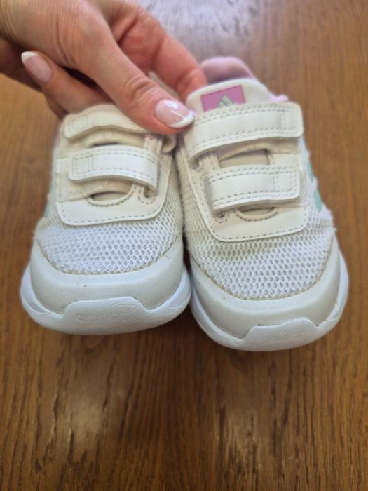 Детските маратонки Adidas