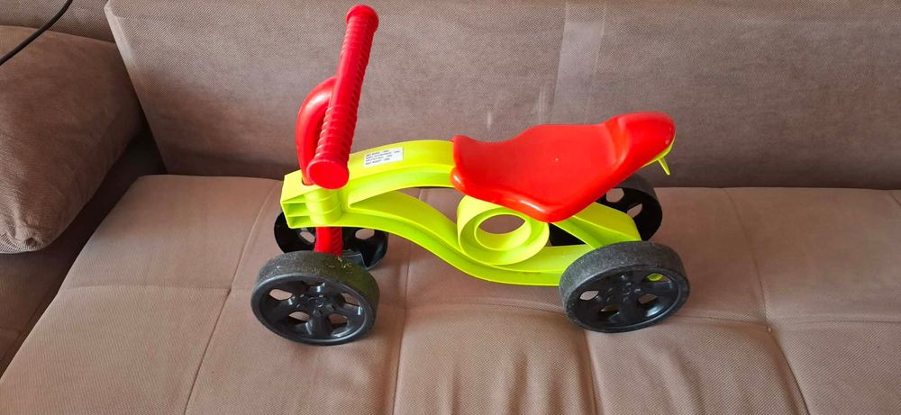 2 броя колело детско