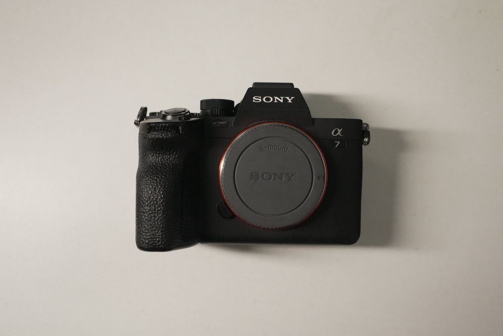 Продам Sony a7 IV