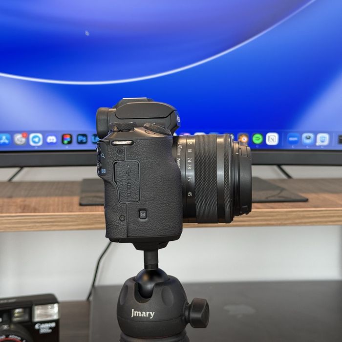Canon M50 Kit 15-45
