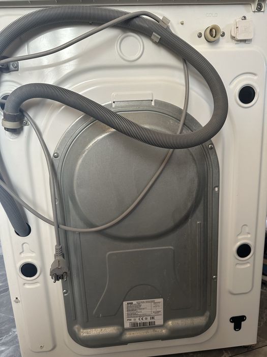 Продам стиральную машинку