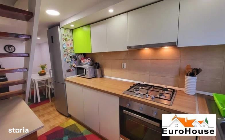 Apartament cu 3 camere la vila de vanzare zona Alba Micesti